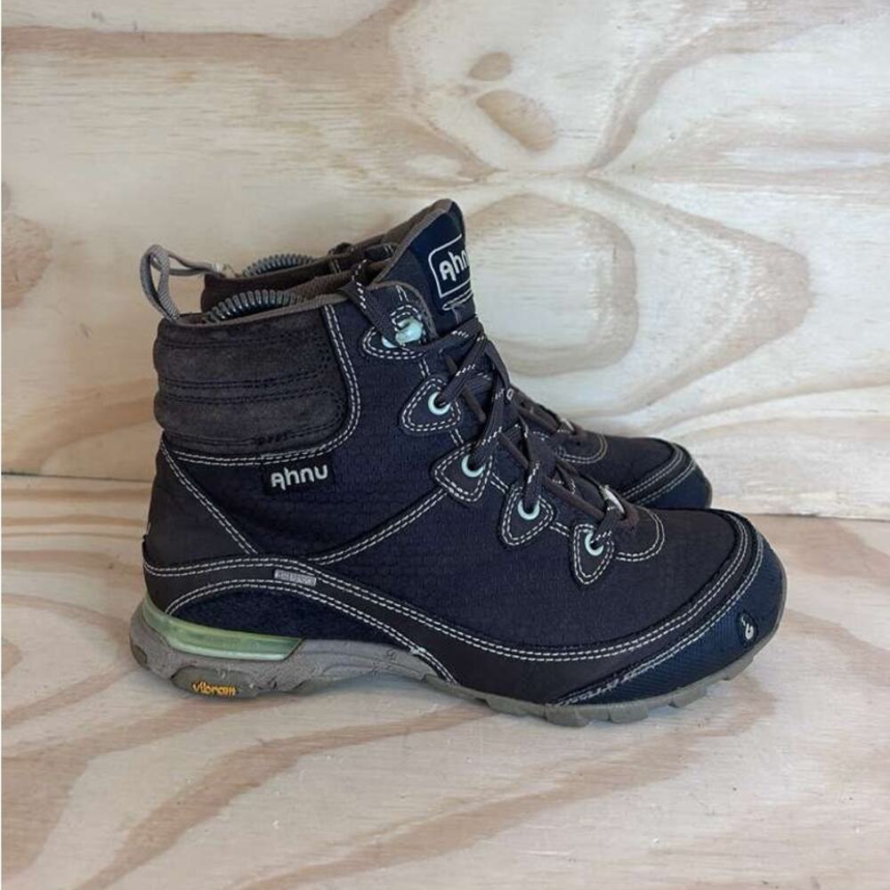 Ahnu - Sugarpine Vibram WP - Hiking Boots - Brown - Women's - 6 - S/N AF2422EC